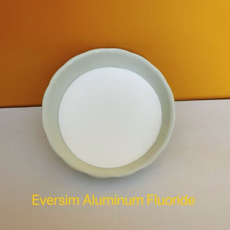 Yüksek Kalite CAS7784 - 18 - 1 Beyaz Kumlu Alüminyum Fluorür AlF3 Elektrolitik Alüminyum Endüstrisi İçin