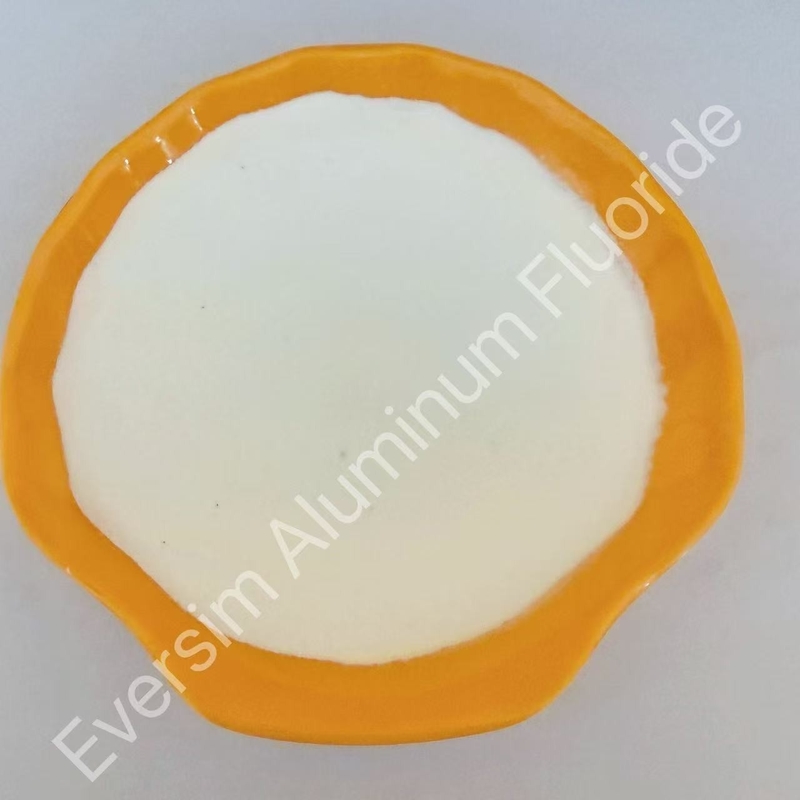 Top Kimyasal Ham Beyaz Toz AlF3 Alüminyum Fluorür Kaynakta Akış için